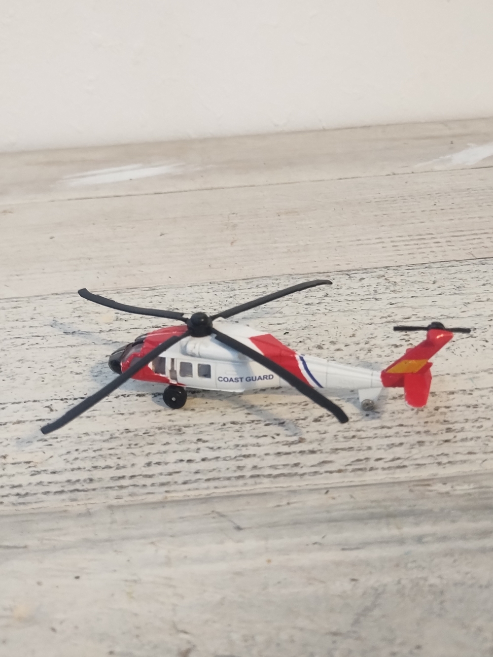 Sikorsky  HH-60j jayhwal helicopter "us Coast guard" diecast